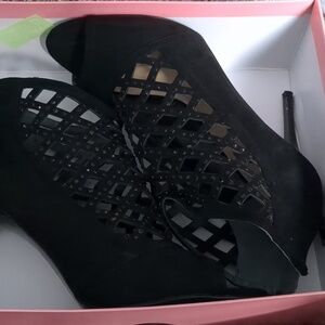 Nina Black Suede Charee Glam Heels Size 9.5 | Color: Black